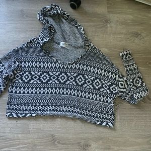Tribal Print Cropped Hoodie